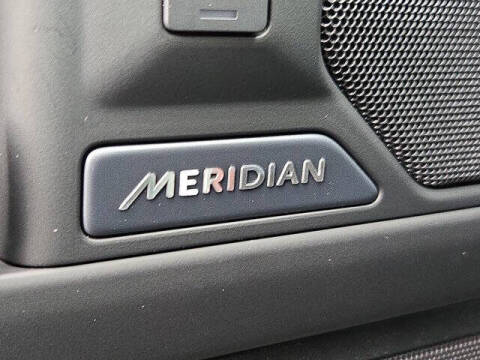 2026 Land Rover Defender 110 P300 S