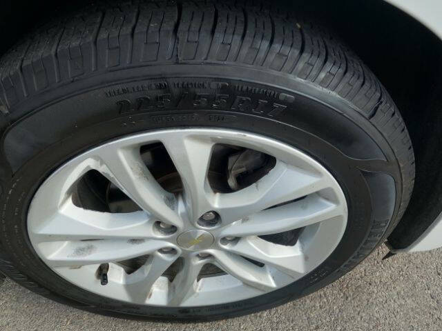 2017 Chevrolet Malibu LT