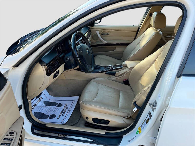 2011 BMW 3 Series 328i