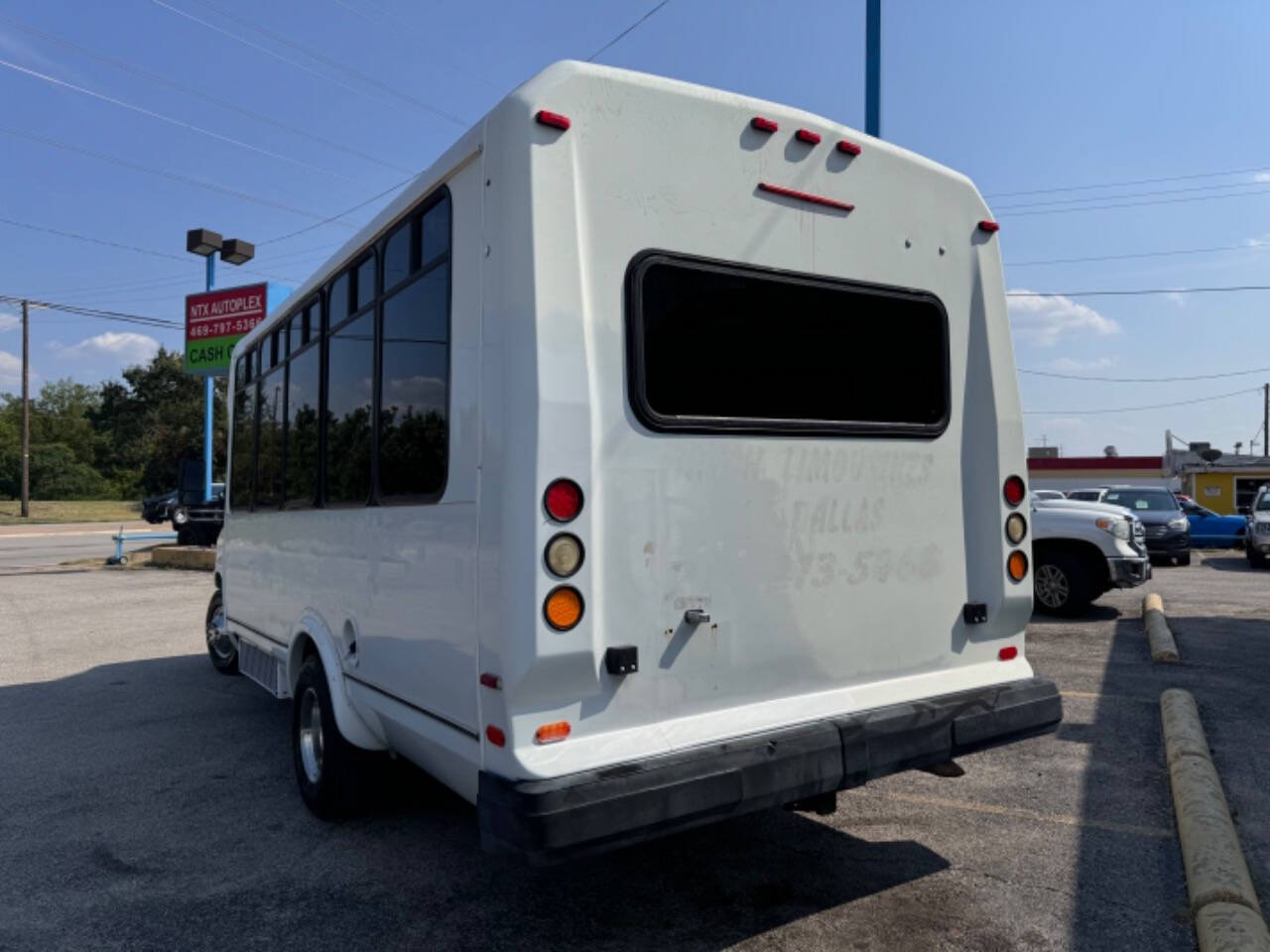 2005 Ford E-Series for sale at Broadway Auto Sales in Garland, TX