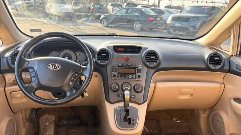 2007 Kia Rondo EX