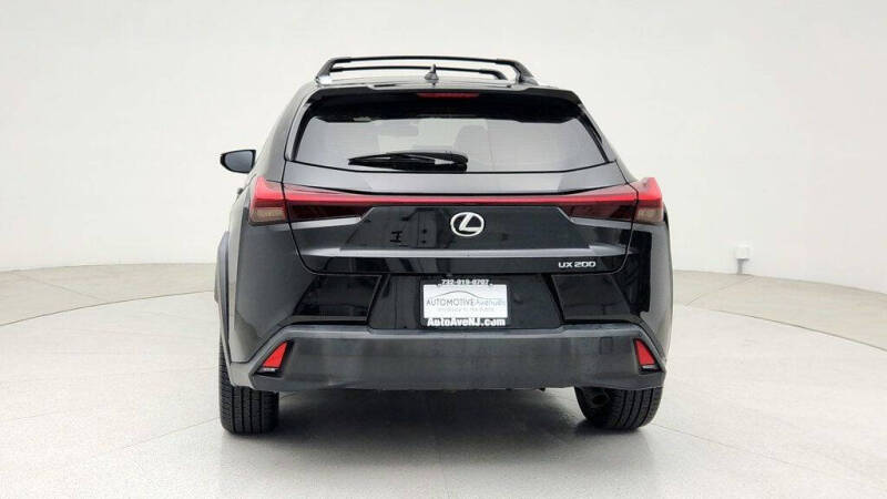 2019 Lexus UX 200