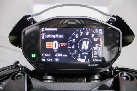 2021 Ducati Monster
