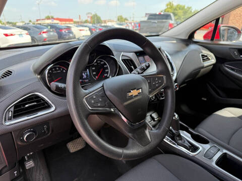 2018 Chevrolet Cruze LT Auto