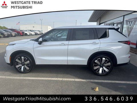 2026 Mitsubishi Outlander SE