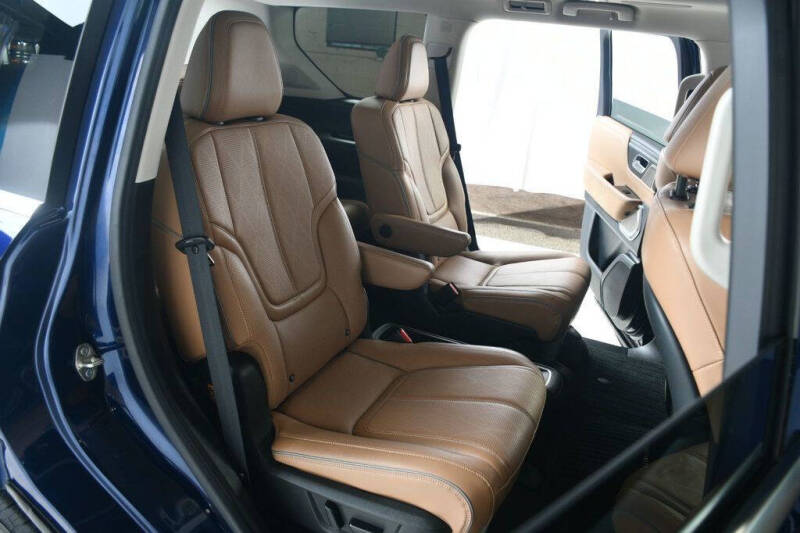 2025 Infiniti QX80 Sensory