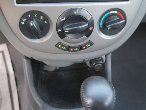 2006 Suzuki Forenza Premium