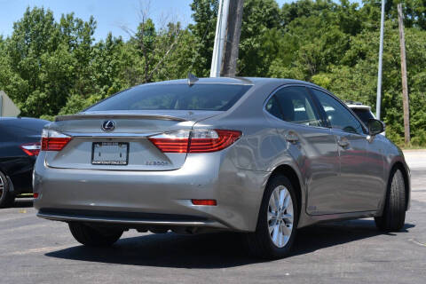 2015 Lexus ES 300h