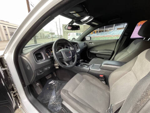 2015 Dodge Charger SE