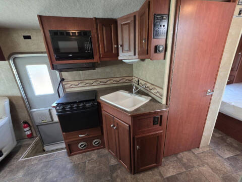 2013 Winnebago Vista
