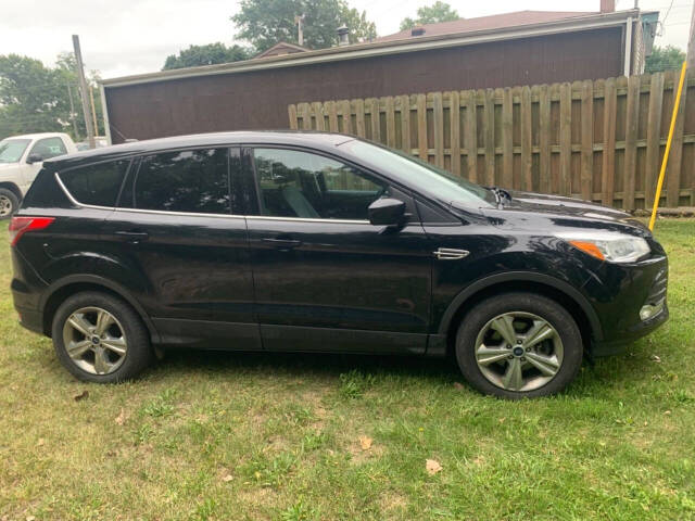 2016 Ford Escape for sale at Car Connection in Painesville, OH