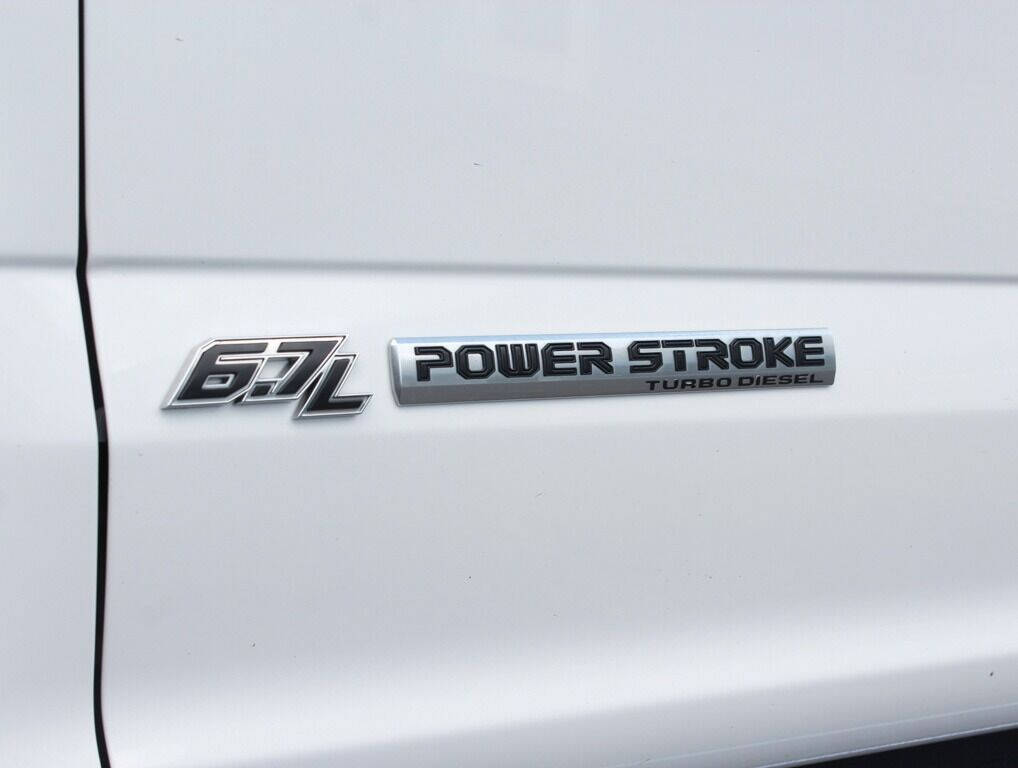 2022 Ford F-350 Super Duty  - $74,995