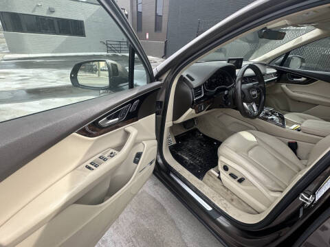 2018 Audi Q7 3.0T quattro Premium Plus
