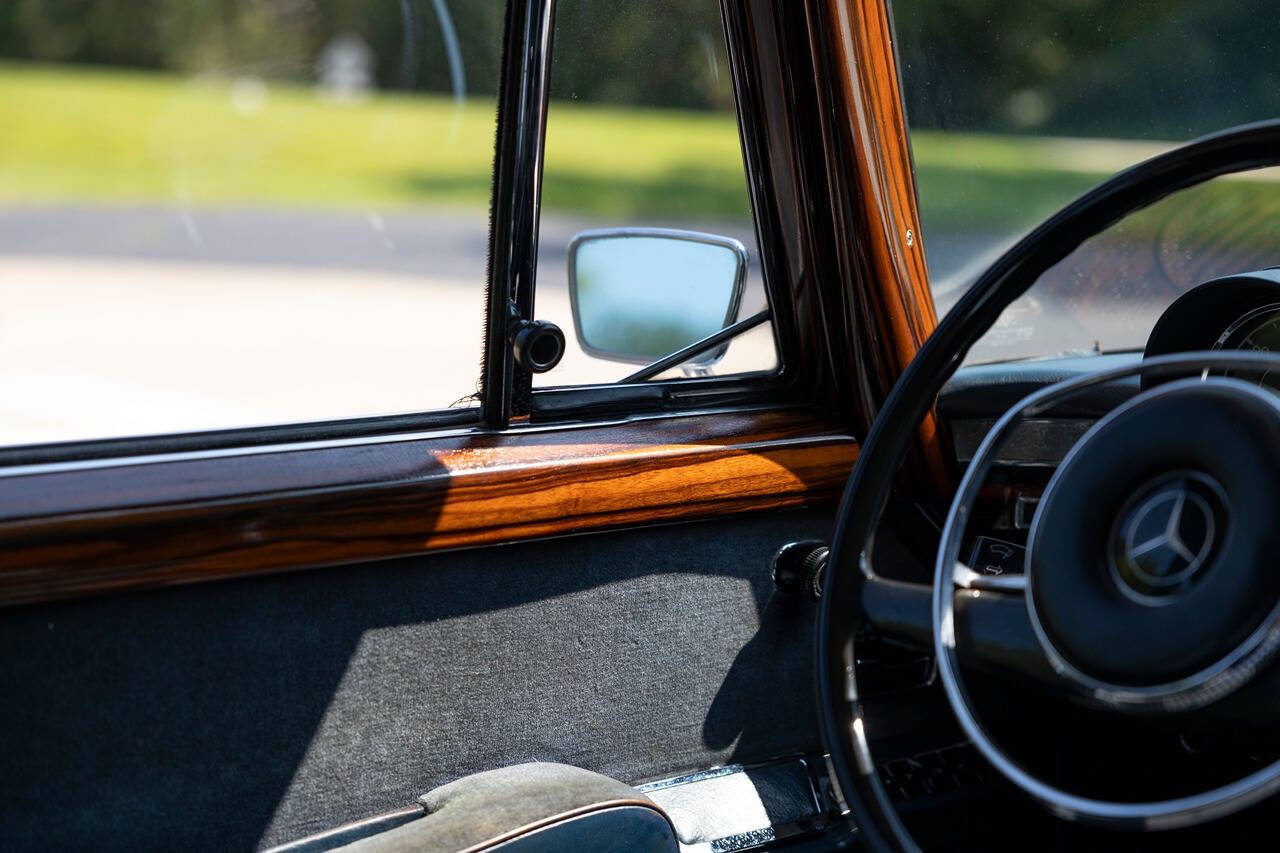 1971 Mercedes-Benz 600 for sale at Autowerks in Cary, IL