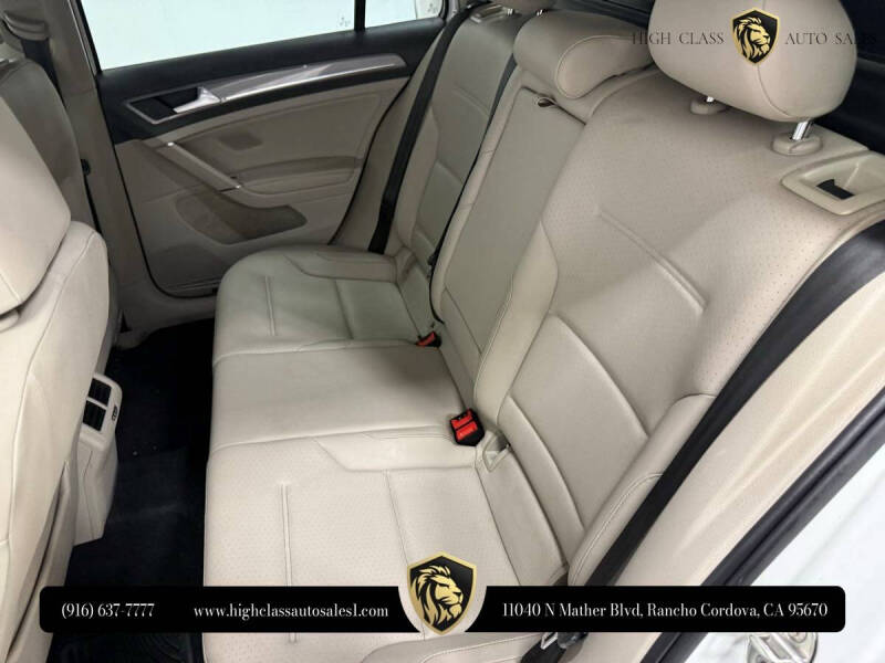 2017 Volkswagen Golf Alltrack