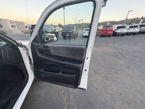 2004 Dodge Dakota SLT