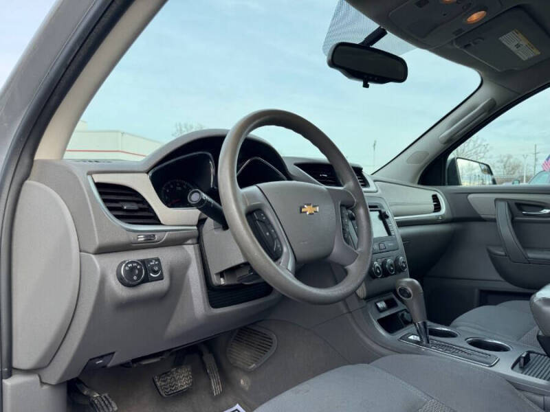 2013 Chevrolet Traverse LS