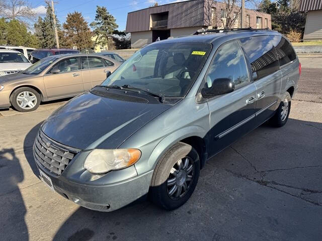 2005 Chrysler Town and Country for sale at Daryl's Auto Service in Chamberlain SD