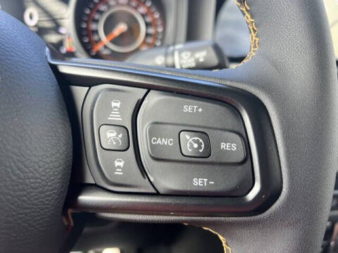 2024 Jeep Gladiator Sport S