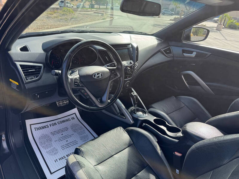 2016 Hyundai Veloster Turbo