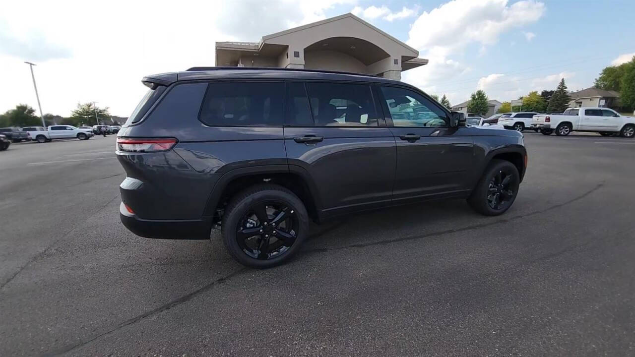 2024 Jeep Grand Cherokee L for sale at Victoria Auto Sales in Victoria, MN