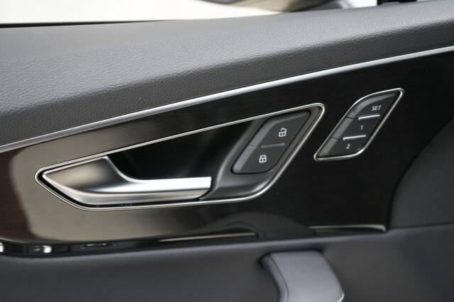 2025 Audi Q7 quattro Premium Plus 45 TFSI