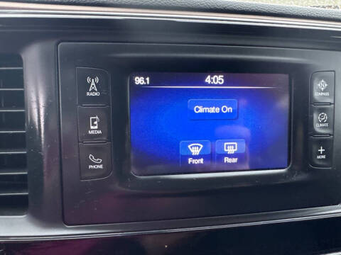 2017 Chrysler Pacifica Touring