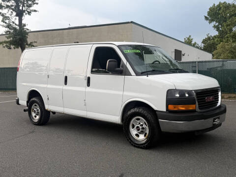 2016 GMC Savana 2500