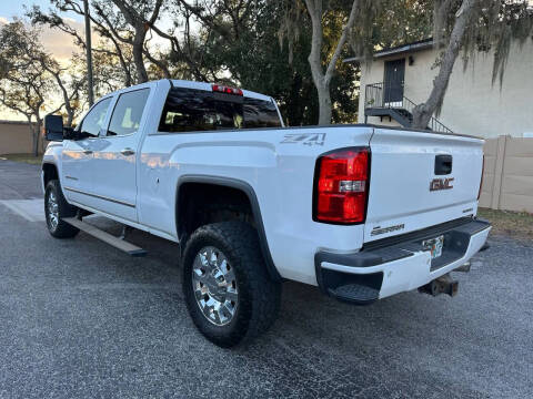 2015 GMC Sierra 2500HD Denali