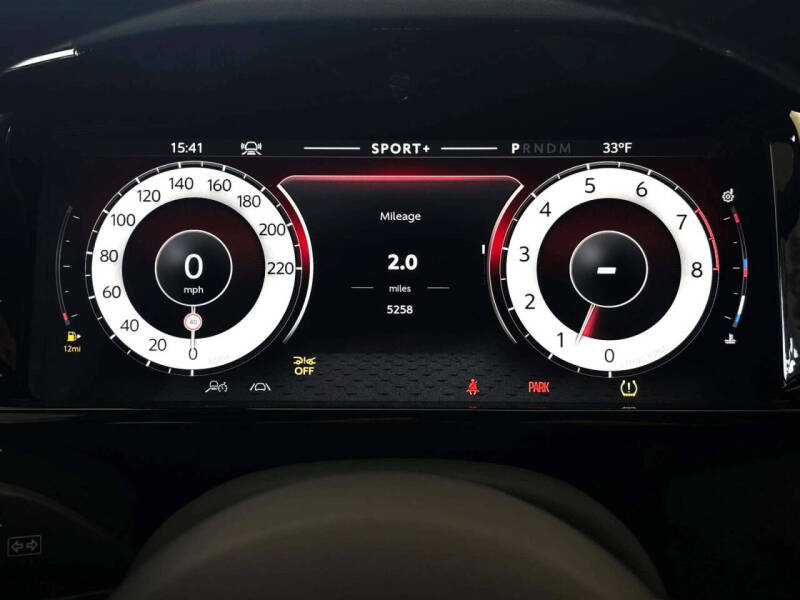 2025 Aston Martin Vantage