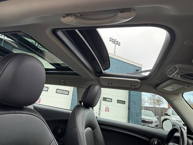 2016 MINI Hardtop 2 Door Cooper
