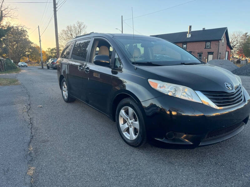 2012 Toyota Sienna for sale at Hunter Auto Sales in Allentown PA