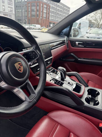 2021 Porsche Cayenne