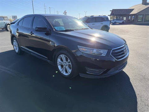 2018 Ford Taurus SEL