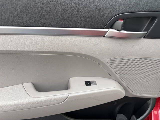 2019 Hyundai Elantra