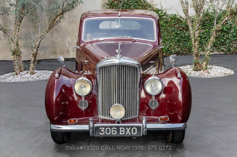 1954 Bentley R-Type Saloon
