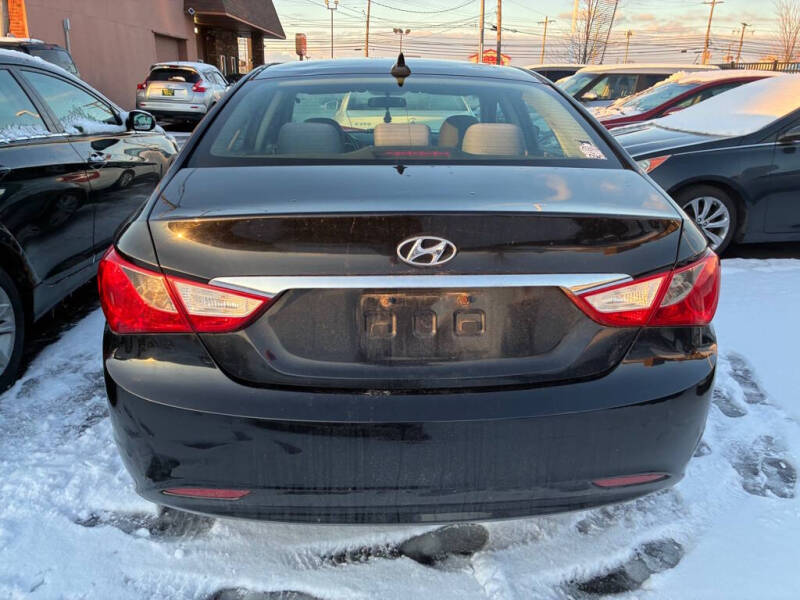2011 Hyundai Sonata GLS