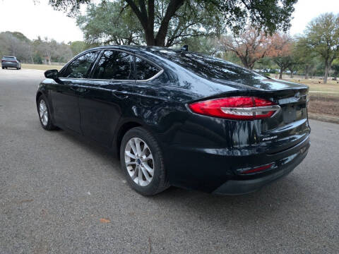 2020 Ford Fusion SE