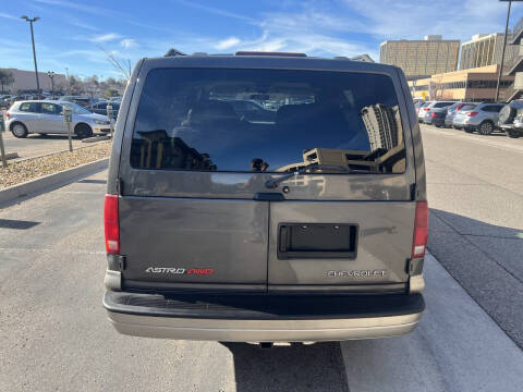 2003 Chevrolet Astro