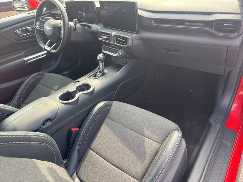 2024 Ford Mustang EcoBoost