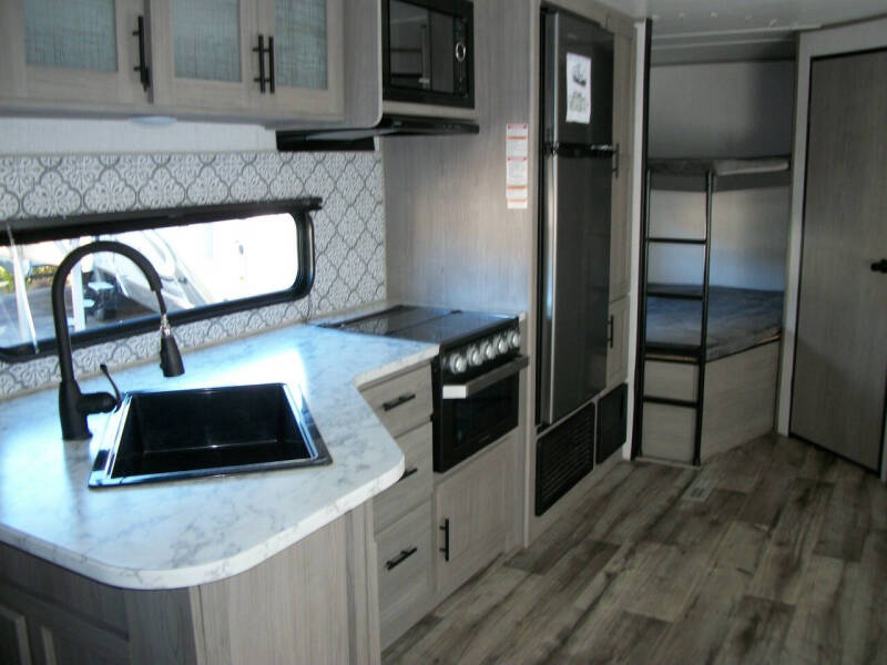 2022 Coleman Lantern Series 262BH