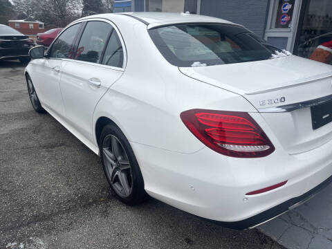 2018 Mercedes-Benz E-Class E 300