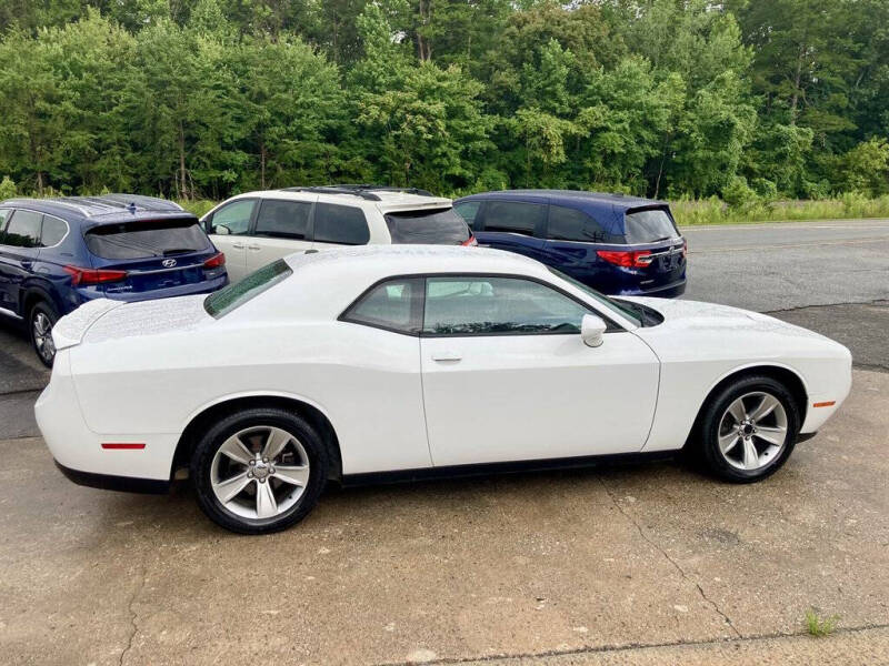 2020 Dodge Challenger SXT