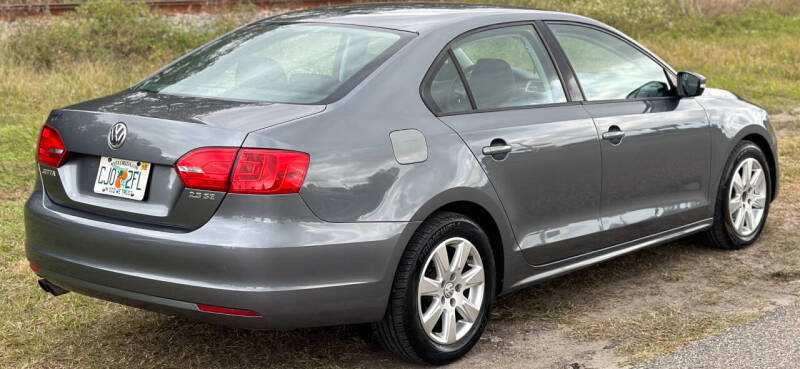 2012 Volkswagen Jetta SE photo 5