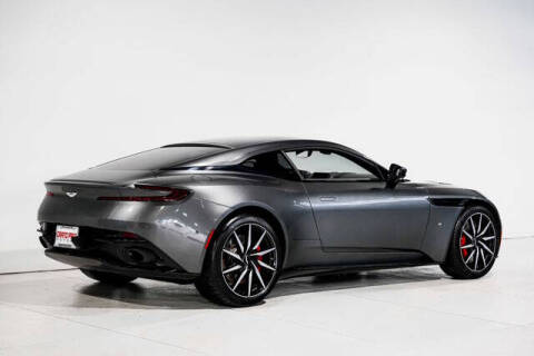 2017 Aston Martin DB11