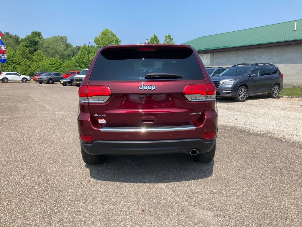 2018 Jeep Grand Cherokee for sale at Cambridge Used Cars in Cambridge, OH