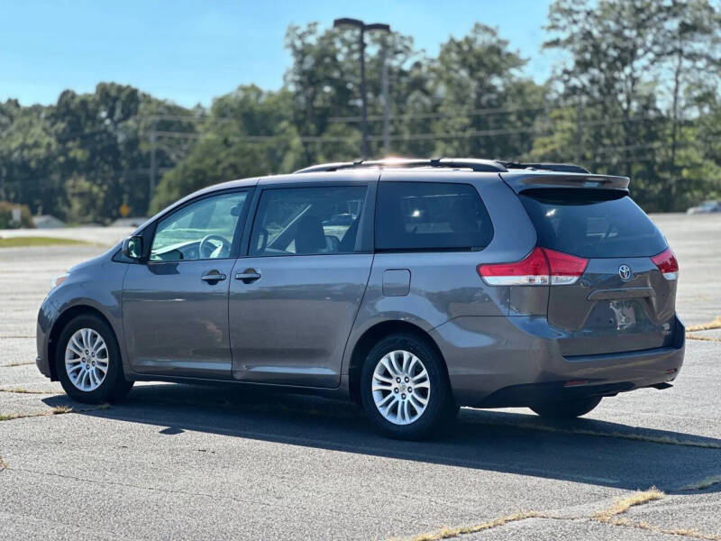 2013 Toyota Sienna