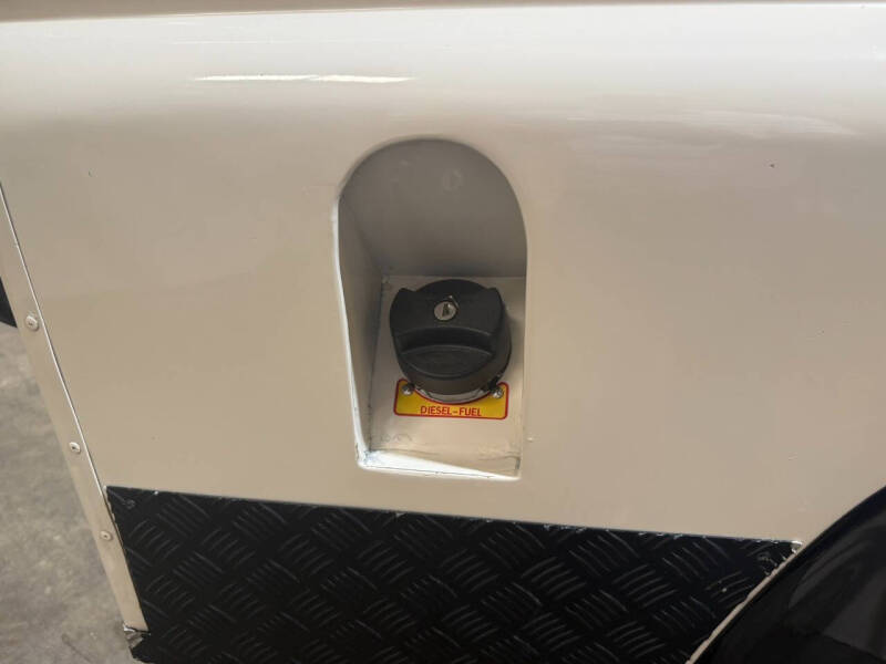 1990 Land Rover Defender