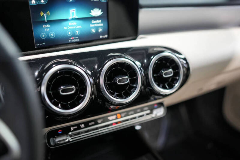 2019 Mercedes-Benz A-Class A 220