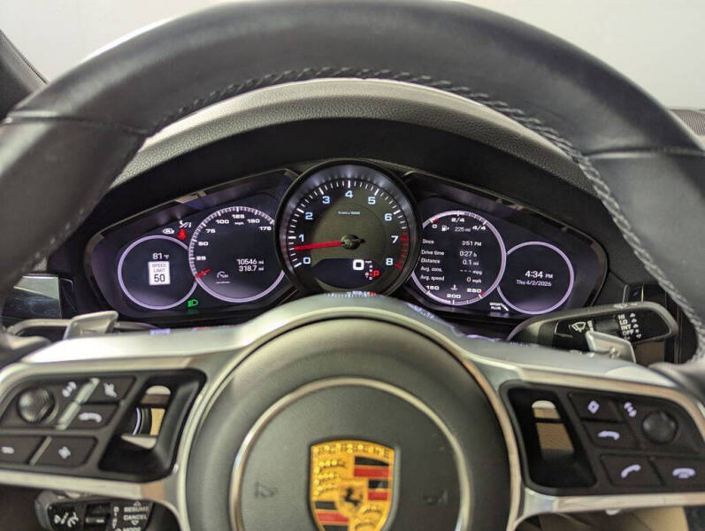 2022 Porsche Cayenne Coupe Platinum Edition
